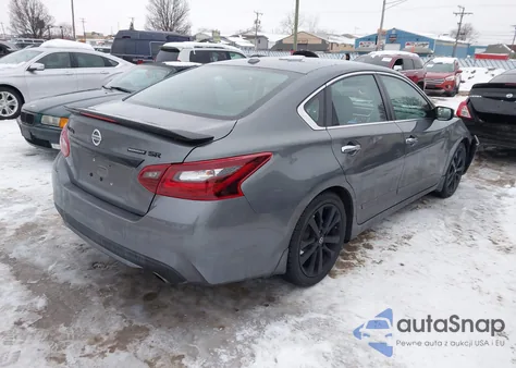 2018 Nissan Altima 2.5 Sr из США, поврежденный, VIN 1N4AL3AP6JC209886